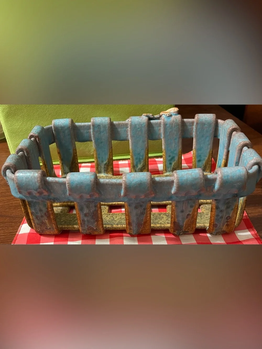 N/A beautiful basket